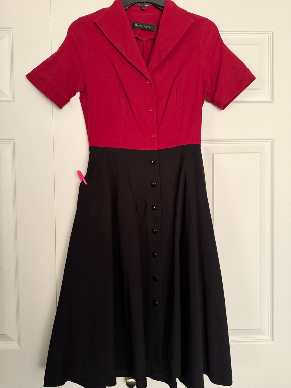 Vintage-Red & Black Button Dress (Pockets)